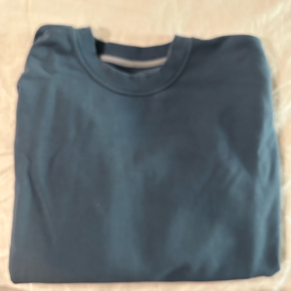 Lululemon crew neck
